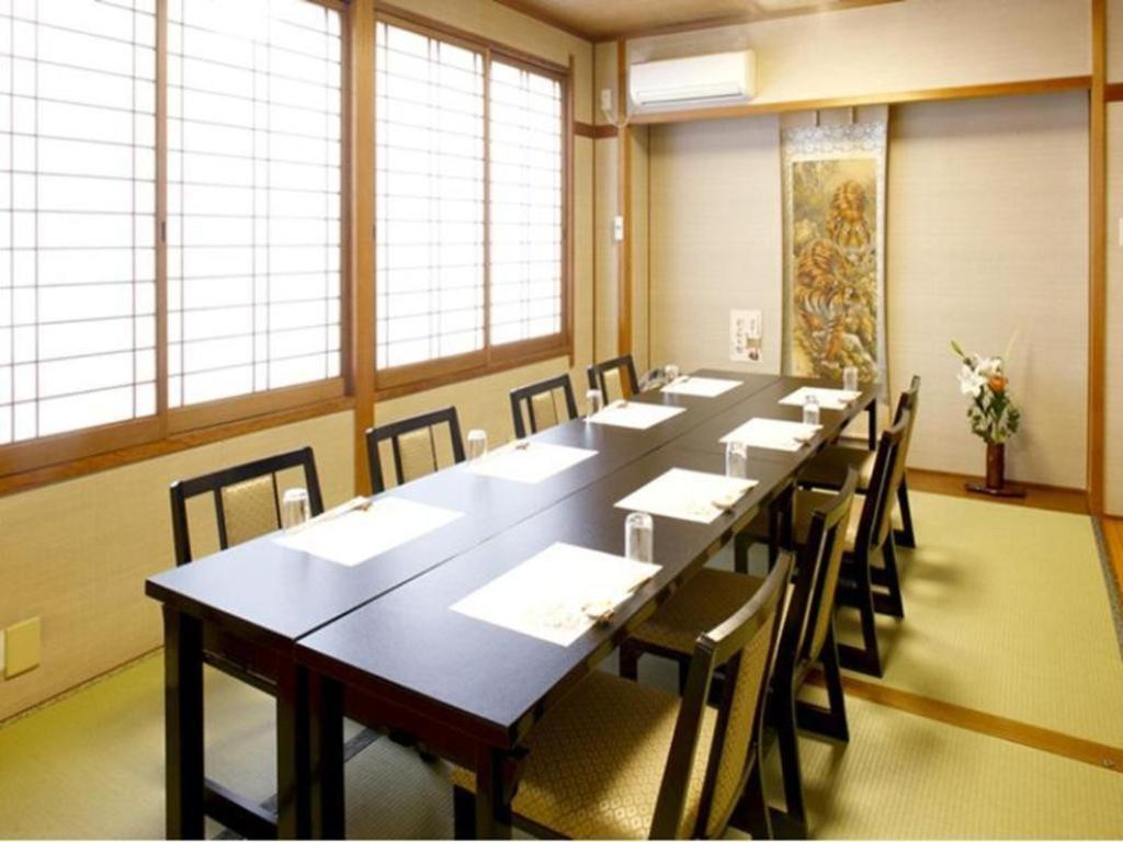 Business Hotel Kurama Hikone Dış mekan fotoğraf