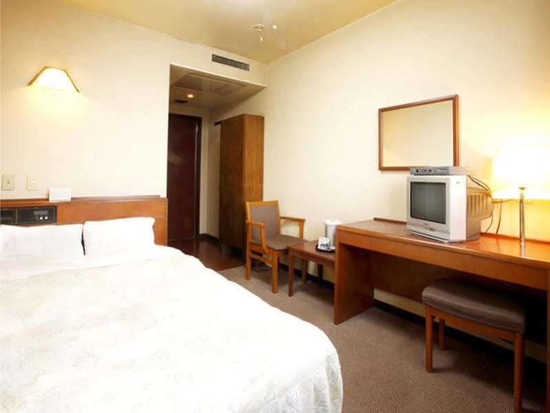 Business Hotel Kurama Hikone Dış mekan fotoğraf